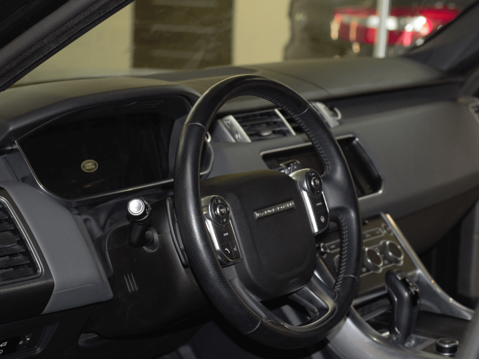Восстановление безопасности Range Rover Sport