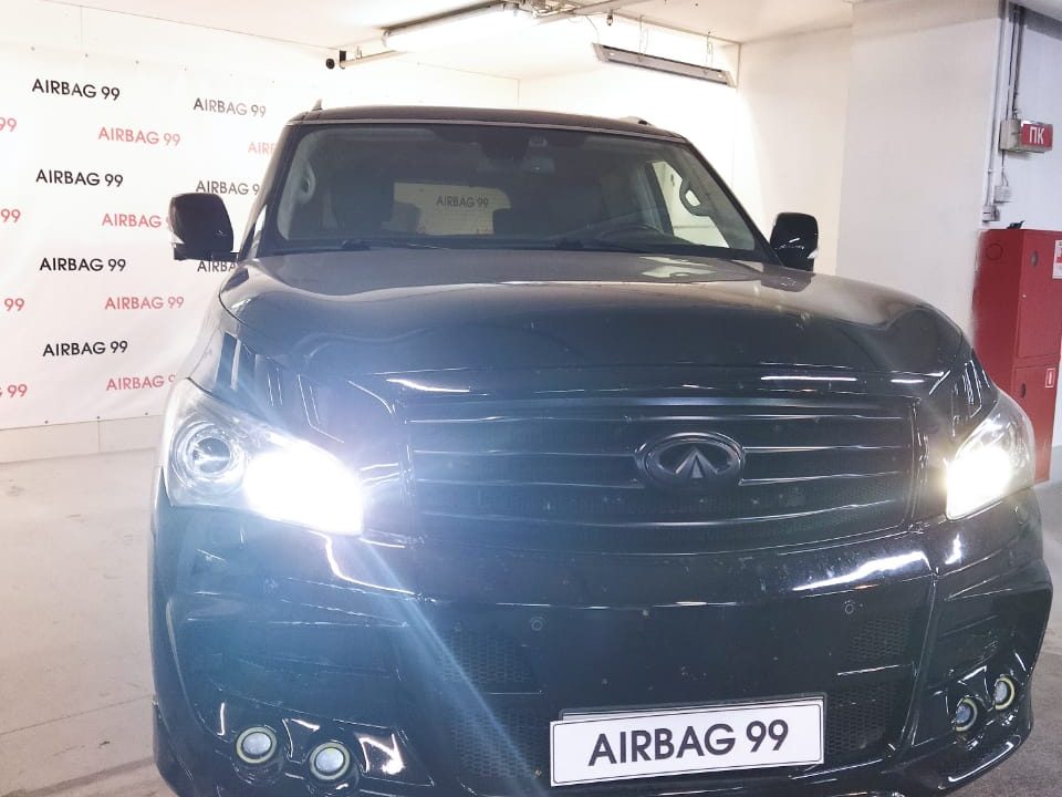 INFINITI QX80