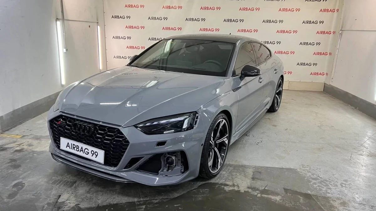 AUDI RS5